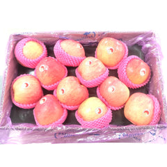 Fuji Apple 28~36 pcs box / 红富士苹果 每箱 28~36个